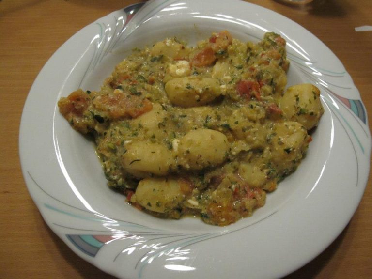 Gnocchi Zucchini Pfanne