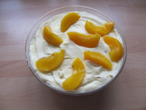 Pfirsichquark mit Pudding für 6 - Rezeptfamilie