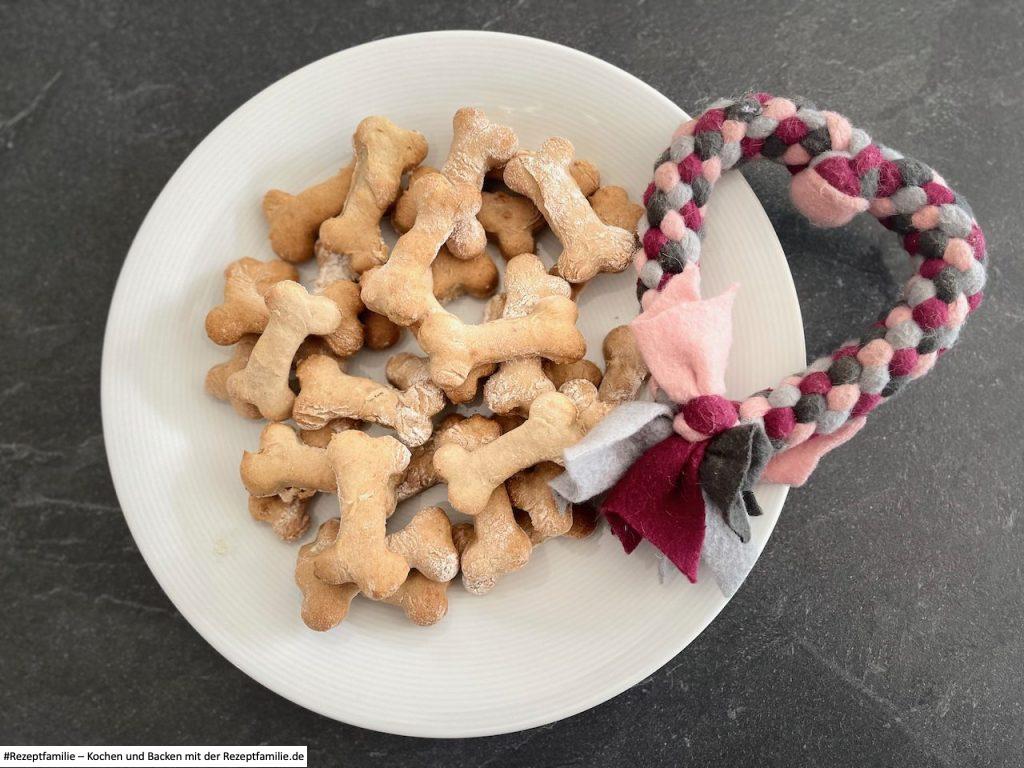 30 Leberwurst-Kekse 2 Leberwurst-Kekse - Rezept von Doggi-Dog.com