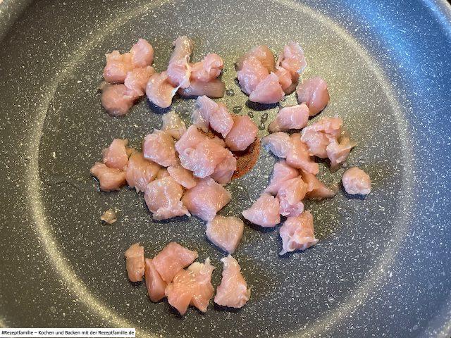 1 Portion Putenpfanne mit Gemüse - Rezeptfamilie 1 Portion Putenpfanne mit Gemüse - Rezeptfamilie