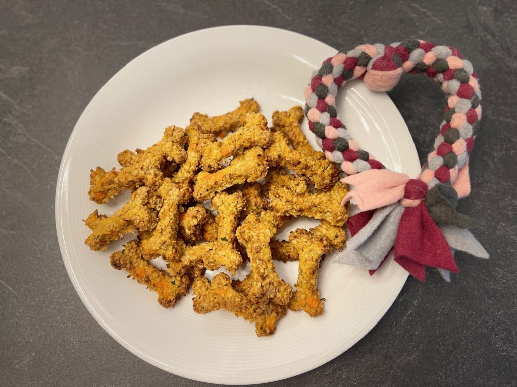 28 Teewurst Kekse 2 Teewurst Kekse - Rezept von Doggi-Dog.com und vorgestellt von der Rezeptfamilie