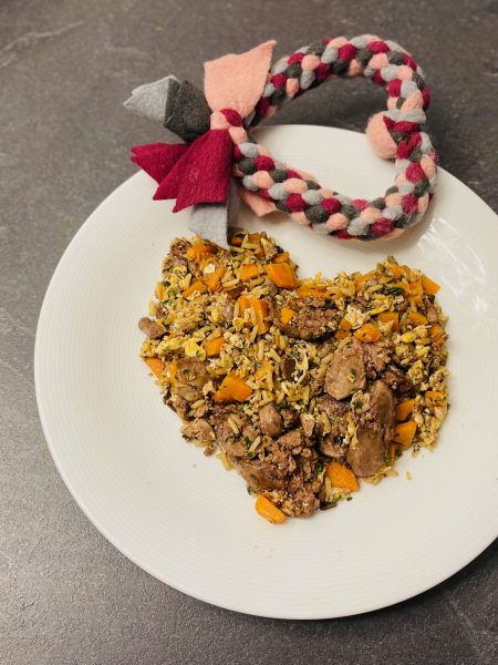 Rezepte 1 Geflügelleber Pfanne für Hunde - Rezeptfamilie ovrgestellt von Doggi-Dog.com