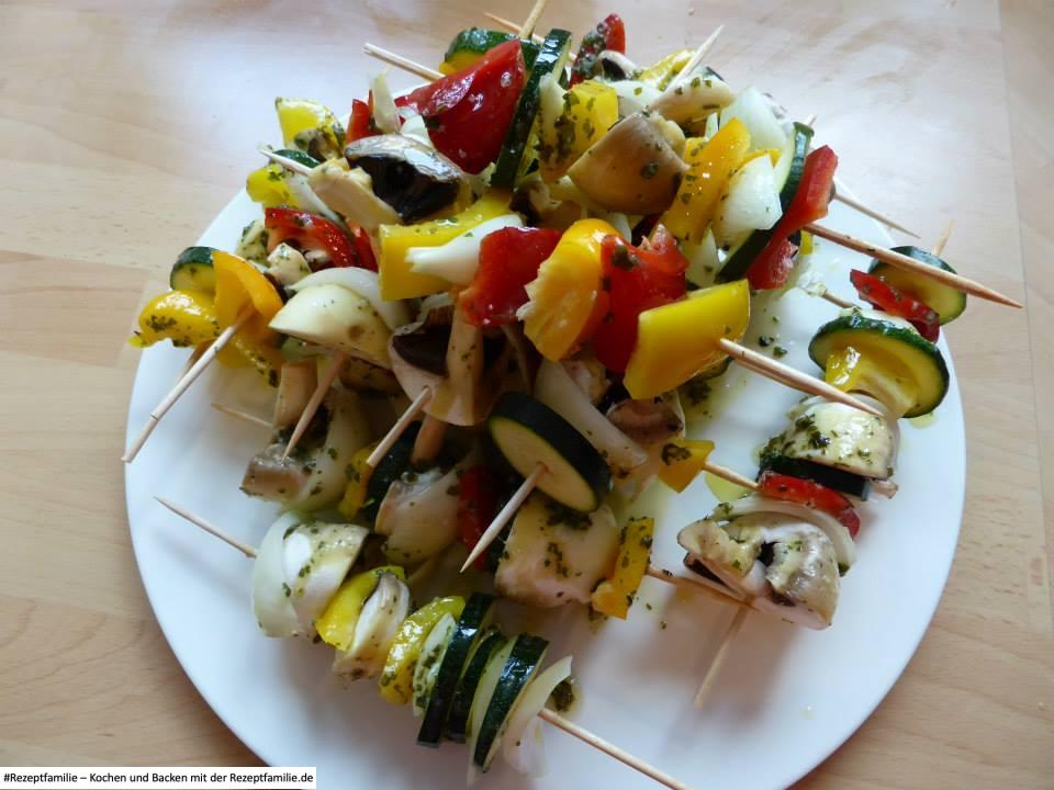 Gemüsespieße für den Grill - ca 13 Stück 2 Gemüsespieße für den Grill - präsentiert von der Rezeptfamilie von Familyeller