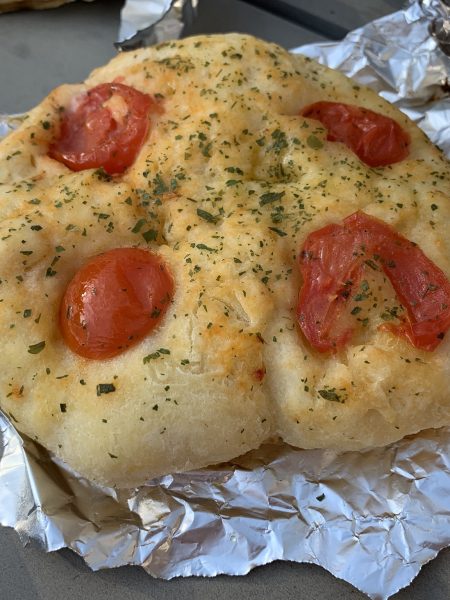 Rezepte 2 selbst gemachtes Fladenbrot für den Grill mit Tomaten - präsentiert von der Rezeptfamilie von familyeller