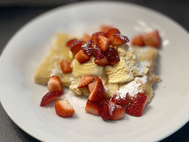 Ofen-Pfannkuchen für 6 5 Ofen-Pfannkuchen für 6 - präsentiert von der Rezetfamilie