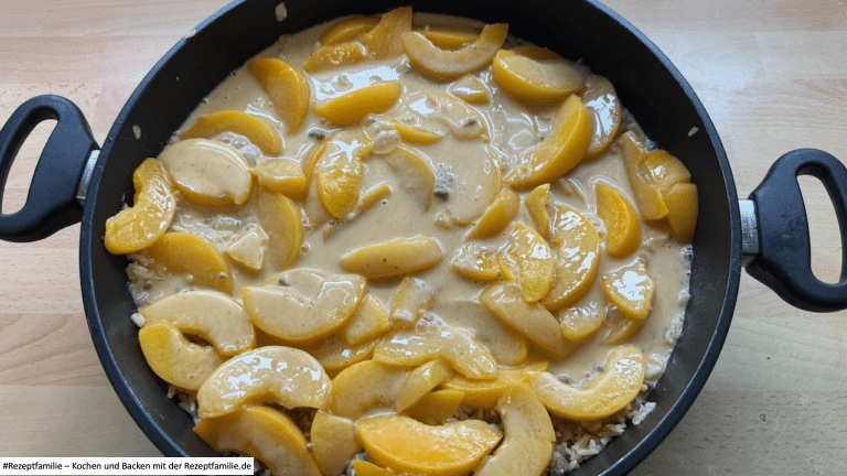 Süßer Hack-Reisauflauf mit Pfirsichen - Rezeptfamilie
