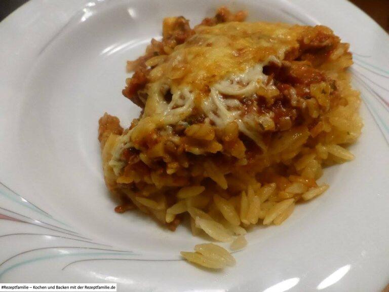 Risoniauflauf mit Bolognesesoße