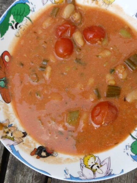 Mediterane Tomatensuppe